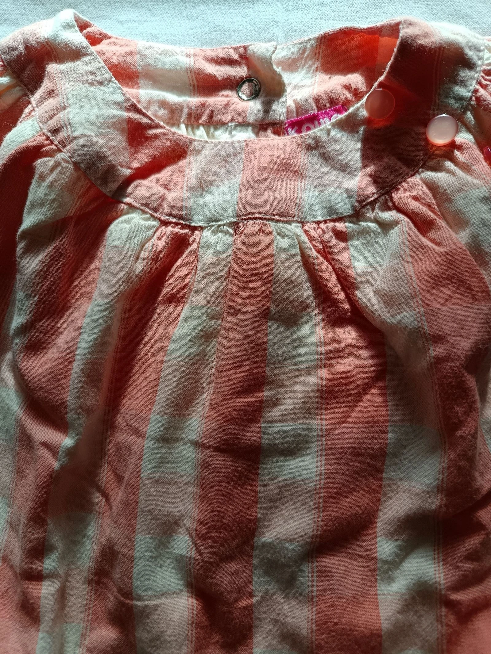 Blusa ou vestido pequeno pikouic tamanho 9 meses – photo 3